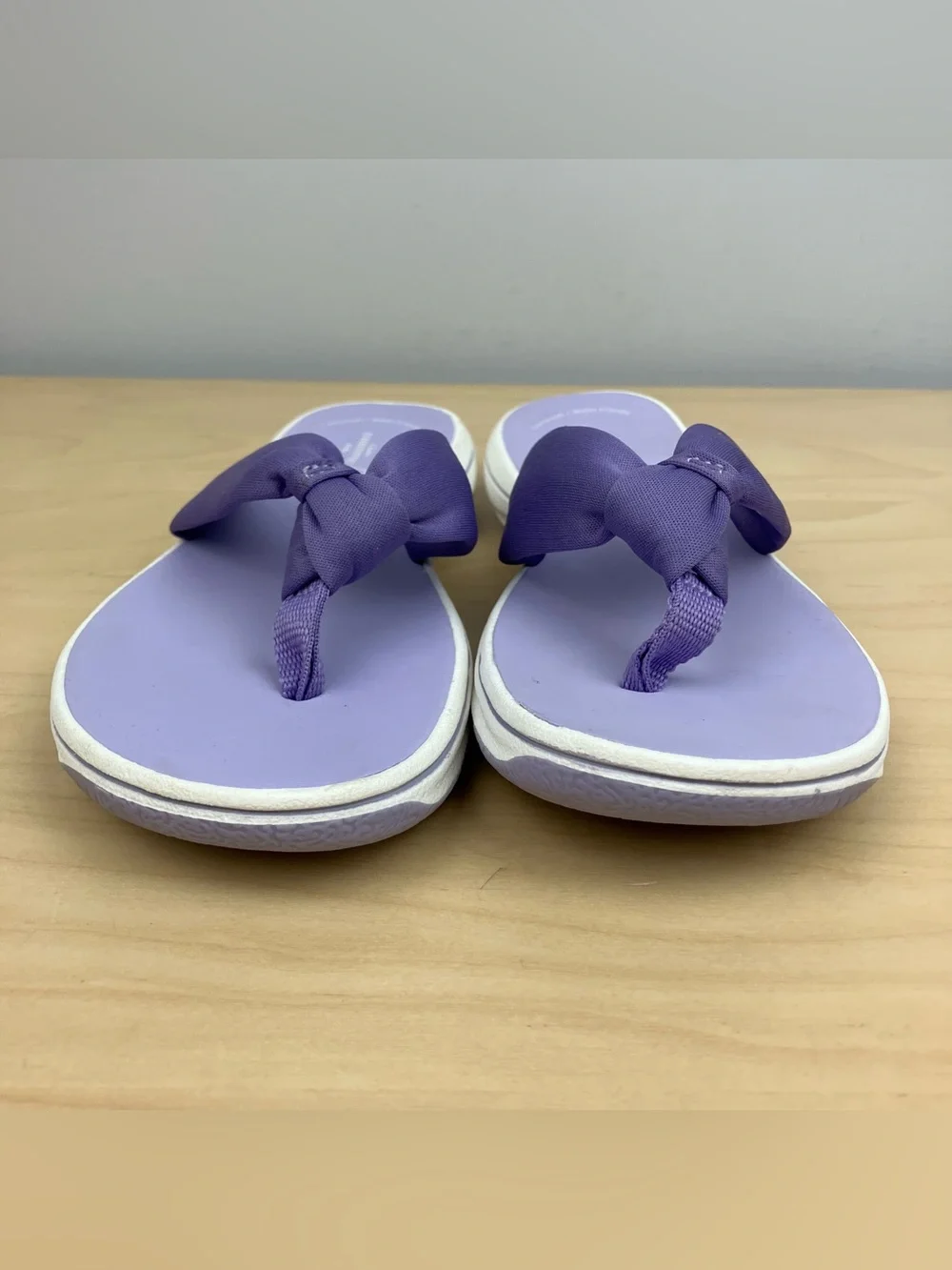 Clarks Kids Girls Size 13.0 M Brinkley Tye Lilac Purple Thong Flip Flop Sandals